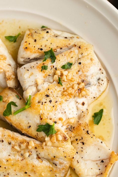 Barrimunda Fish, Baked Barramundi Recipes, Barramundi Fish Recipes, Barramundi Recipes, 40 Aprons, Lemon Garlic Butter Sauce, Food Time, Garlic Butter Sauce, Lemon Sauce