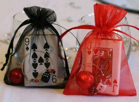 Birthday Surprise For Mom, Harlem Nights Theme, Wedding Favour Bags, Casino Birthday Party, Vegas Theme Party, Men's Birthday, Casino Wedding, Casino Birthday, Alice In Wonderland Tea Party Birthday