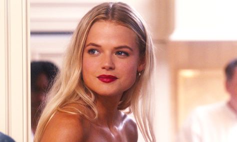 Gabriella Wilde as Jade Butterfield,Endless Love 2014 Gabriella Wilde Icon, Jade Butterfield Aesthetic, Jade Endless Love, Gabriella Wilde Endless Love, Gabriella Wilde Gif, Gabriella Wilde Aesthetic, Jade Butterfield, Acotar Fancast, Endless Love Movie