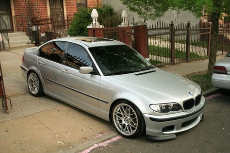 I rarely post anything else besides M3s. There you go - a nice E46 Sedan. E46 330i, Bmw Z3 Roadster, Bmw E46 Sedan, E46 Touring, Bmw Tuning, E46 Sedan, Bmw 318, Bmw 320, E46 Coupe