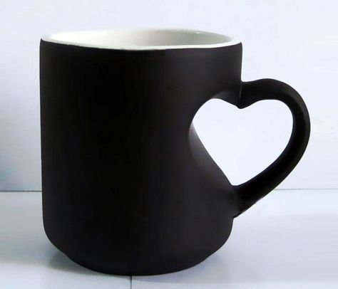 Heart Shaped Handle Coffee Mug Writing Exercise, Fancy Cup, Fine Dinnerware, Quirky Kitchen, Mug Display, Love Frames, Bar Set Up, Couple Mugs, Cute Coffee Mugs