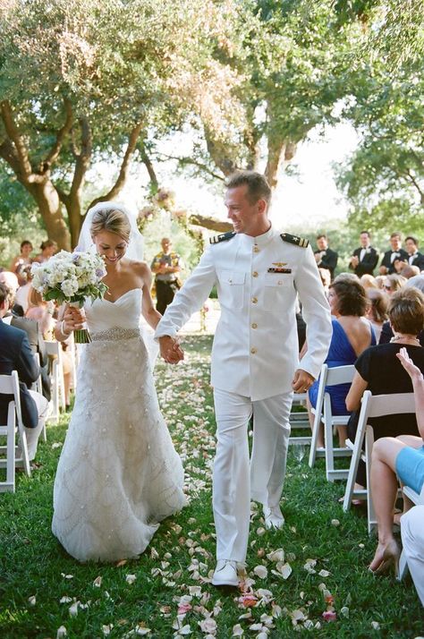 Military Wedding Pictures, Army Wedding, Marine Wedding, Navy Uniform, Military Wedding, Professional Wedding Photography, Navy Wedding, Pretty Wedding, Free Wedding