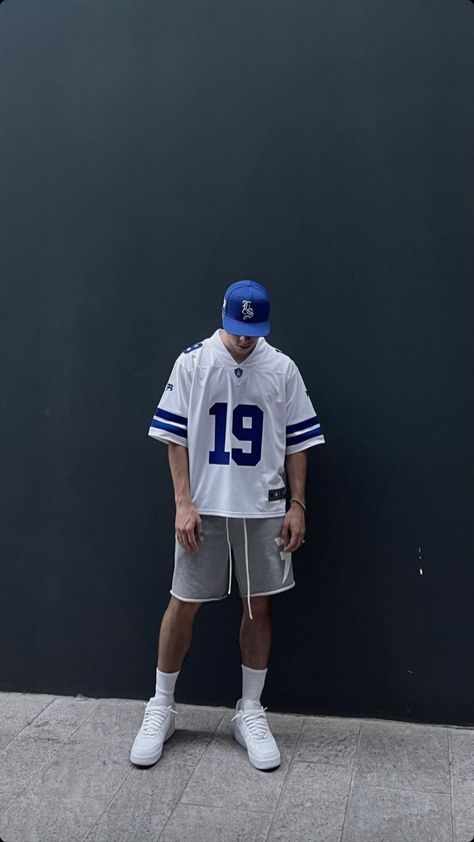 American Football Jersey Outfit Mens, Mens Jersey Outfit, American Football Jersey Outfit, Nfl Jersey Outfit Fashion Men, Nfl Jersey Outfit, Sports Jersey Outfit, Jersey Outfits, Summer Collection Men, Holiday Fits