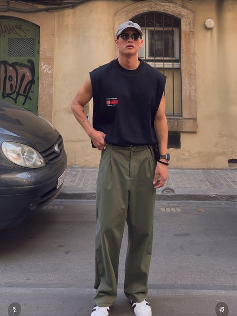 Loose Casual Outfits Men, Mens Streetwear Japan, Olive Green Pants Outfit Men Casual, Tank Top Men Fashion Street Styles, Urban Outfit Men, Men Streetwear Outfits Urban Fashion, Olive Pants Outfit Men, Sleeveless Top Outfit Men, Black Tank Top Outfit Men