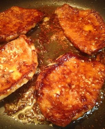 Brown Sugar Glazed Pork Chops, Honey Glazed Pork Chops, Glazed Pork Chops Recipes, Honey Pork Chops, Brown Sugar Pork Chops, Meat Cooking, Easy Pork Chops, Brown Sugar Recipes, Pork Chop Recipes Baked