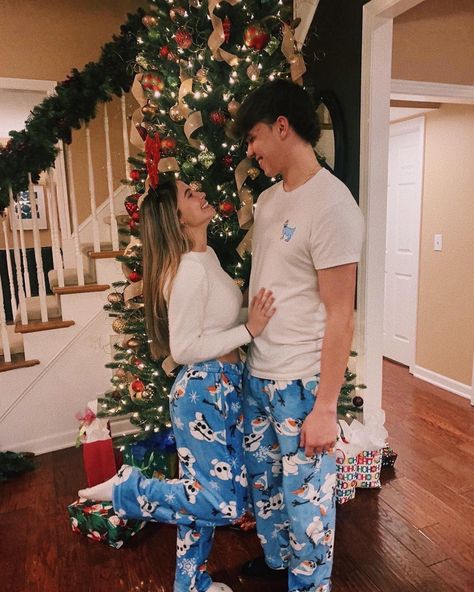 Couples Matching Xmas Pjs, Cute Christmas Photos Couples, Cute Christmas Pjs For Couples, Bf And Gf Christmas Pjs, Cute Christmas Poses For Couples, Cute Couple Pics Christmas Matching Pjs, Cute Christmas Couple Ideas, Bf And Gf Christmas Pictures, Bf And Gf Matching Christmas Pjs