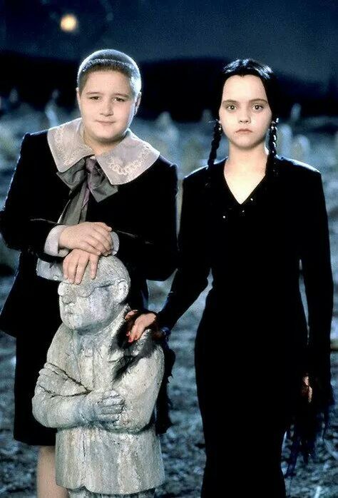 Wednesday Addams Pugsley Addams, Los Addams, Addams Family Movie, Addams Familie, Addams Family Values, Charles Addams, Addams Family Wednesday, The Rocky Horror Picture Show, Adams Family