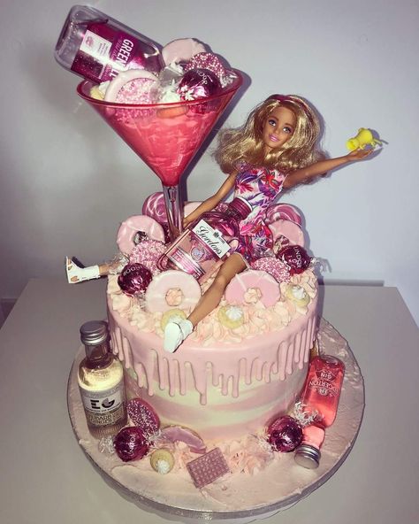 Drunk Barbie Cake, 21st Bday Cake, Birthday Cake Quotes, 40 Cake, 19th Birthday Cakes, Alcohol Cake, Barbie Birthday Cake, 18th Cake, Bolo Barbie