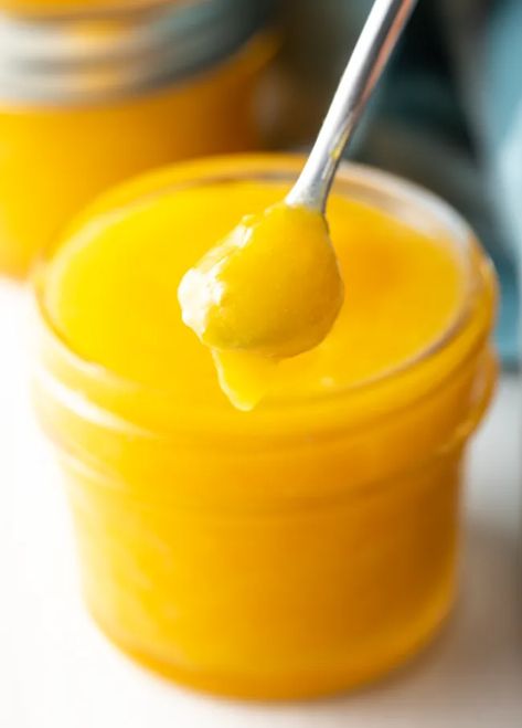 The BEST Homemade Orange Curd Recipe - Bright and sweet orange curd is easy to make with only 6 simple ingredients in 15 minutes, and perfect to enjoy with nearly any baked breakfast or snack treat! | A Spicy Perspective Orange Curd Recipe, Orange Curd, Baked Breakfast, Granola Parfait, Classic Cookies Recipes, A Spicy Perspective, Homemade Vanilla Ice Cream, Breakfast Recipes Sweet, Cake Pie