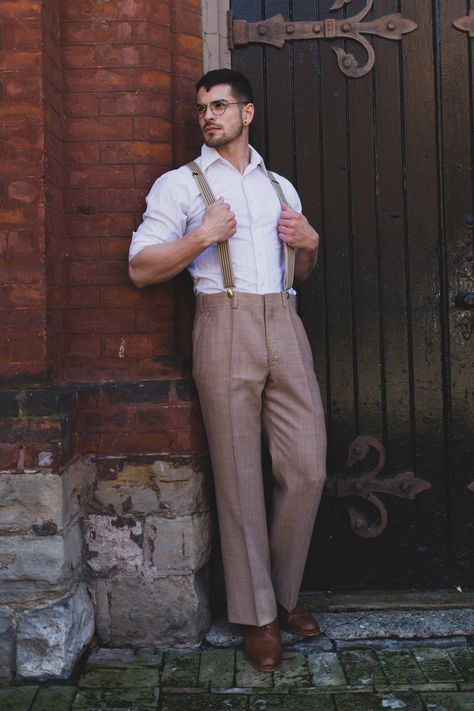 Brown Groomsmen Suits, Cottagecore Men, Brown Groomsmen, Groomsmen Vest, Green Sport Coat, Vintage Mens Blazer, Vintage Suit Men, Coat And Pants, Stripe Suit