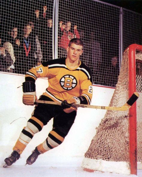 Bobby Orr Bruins Jersey, Patrice Bergeron, Bobby Orr, Number 27, Boston Bruins Hockey, Hockey Pictures, Bruins Hockey, Nhl Players, Hockey Games