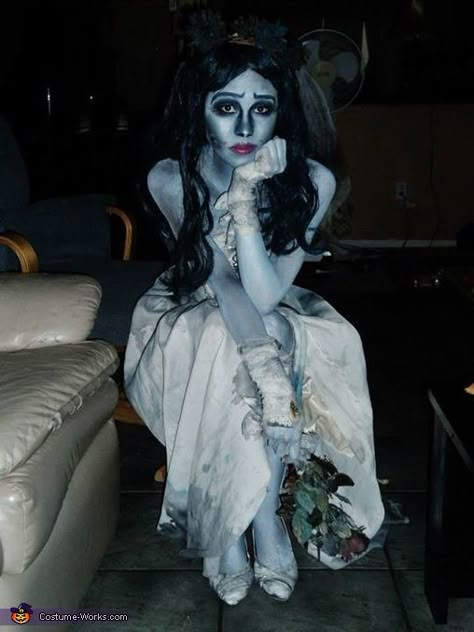 Emily from Corpse Bride - Halloween Costume Contest via @costumeworks Emily From Corpse Bride, Dead Bride Costume, Disney Costume Makeup, Corpse Bride Makeup, Halloween Bride Costumes, Sugar Skull Costume, Emily Corpse Bride, Corpse Bride Costume, Dead Bride