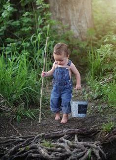 Little Farmer Fisherman Hay Bale Christmas Photoshoot, Mini Photoshoot Ideas, Toddler Boy Photography, Toddler Pictures, Toddler Photoshoot, Boy Photo Shoot, Fishing Hole, Toddler Photos, Toddler Photography