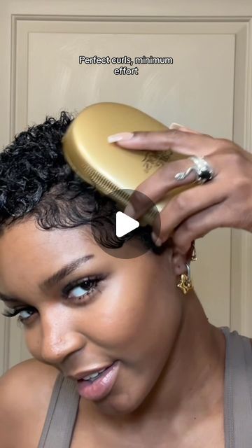 Head Wrap Styles Short Hair, Twa Relaxed Hair, Pin Curl Styles For Black Hair, Natural Curly Hair Short Haircuts, Outfits That Look Good With Short Hair, Twa With Side Part, Short Hairstyle For Older Women Over 50 With Fine Hair, Straw Curls On Short Hair, Natural Twa Hairstyles For Black Women