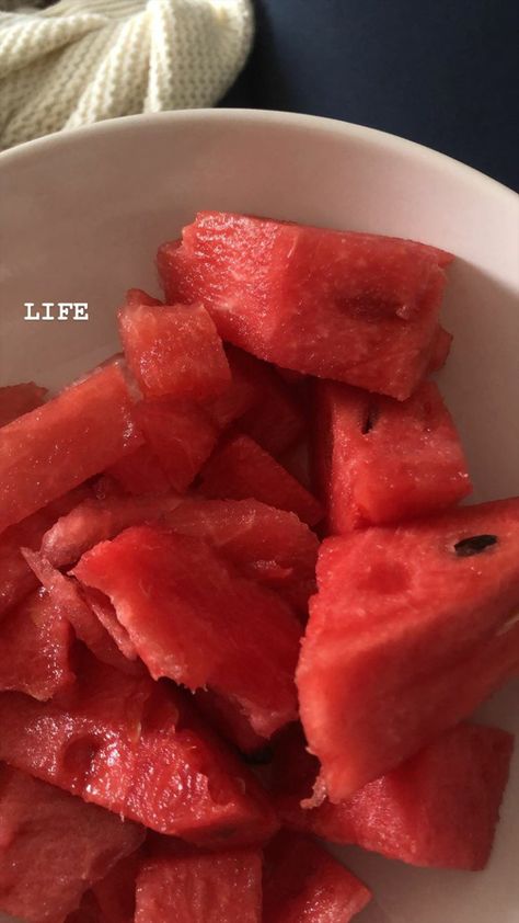 Food Captions, Watermelon Fruit, Think Food, Snap Food, Fake Food, Instagram Food, Food Snapchat, Food Obsession, Cafe Food