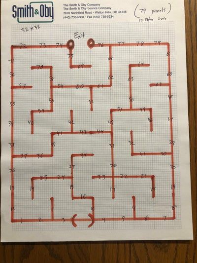 Diy Halloween Maze For Kids, Haunted Maze Ideas Diy, Haunted Circus, Fall Festival Games, Haunted Maze, Halloween Maze, Fall Carnival, Casa Halloween, Mazes For Kids