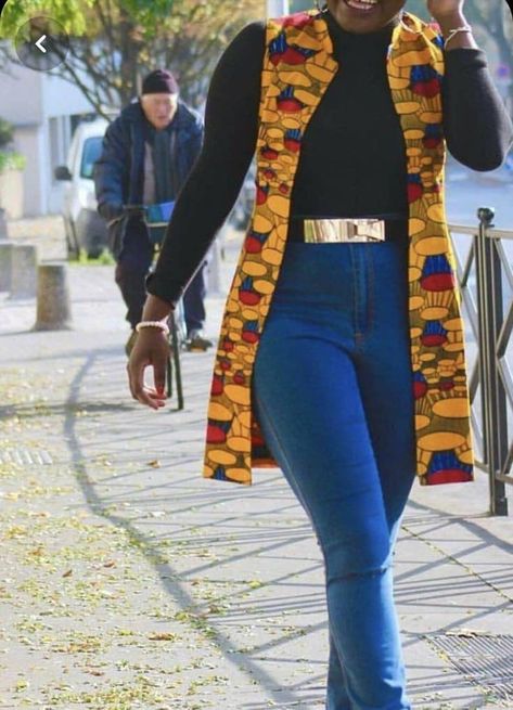 Latest Ankara Kimono Styles to Layer Your Dresses – Svelte Magazine Ankara Kimono Style, Ankara Kimono Jacket, Kimono Styles, Ankara Kimono, Kitenge Designs, Ankara Jackets, African Tops, African Print Tops, Short African Dresses