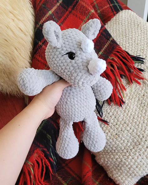 🦏 Crochet rhino 🦏 another handmade gift in the family 🩷 ✨ my brother was very happy 🤗 Pattern by: @the_crochet_code . . . #crochetrhino #rhinoceros #crochetersofinstagram #amigurumi #handmadegifts #stuffedanimal #crochetplushie #crochetdenmark #crochethungary Crochet Amigurumi Rhino Free Pattern, Crochet Code, Crochet Rhino, Chunky Crochet, My Brother, Very Happy, Crochet Amigurumi, The Family, Free Pattern