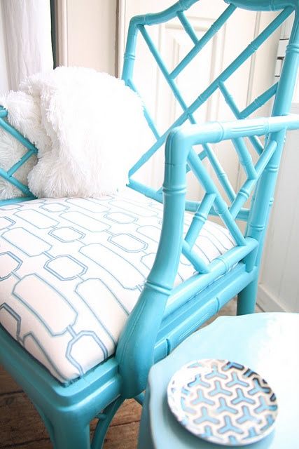 Summer Chairs, Bamboo Chairs, Chippendale Chairs, Wicker Bedroom, Painted Bamboo, Painted Wicker, Bamboo Chair, Wicker Tray, Tray Diy