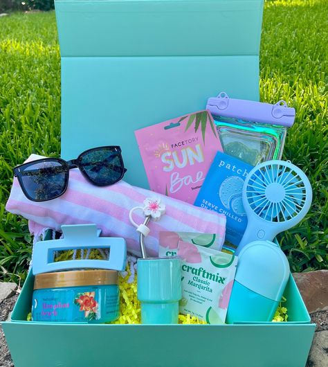 Summer Sunshine Gift Box: The Perfect Beach Gift for Friends, Sisters, or Yourself! Selfcare Basket, Senior Baskets, Senior Basket, Bday Basket, Coastal Birthday, Summer Gift Baskets, Secret Sister Gifts, Custom Gift Ideas, Secret Sister