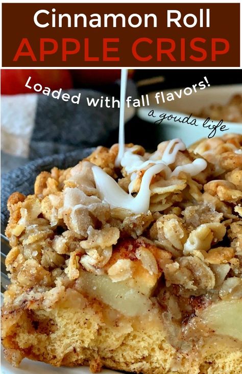 Apple Crisp With Cinnamon Roll Crust, Cinnamon Roll Apple Crisp Recipe, Cinnamon Roll Apple Crisp, Apple Crisp With Cinnamon Rolls, Cinnamon Roll Apple Dessert, Apple Pie Cinnamon Roll Bake, Apple Crisp Cinnamon Rolls, Cinnamon Roll Apple Cobbler, Apple Cinnamon Roll Bake