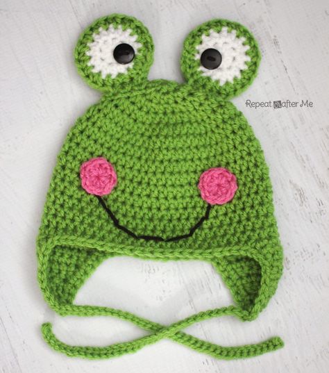 It’s Spring! Bunnies, ducks, puddles, planting seeds, baby birds, blossoming flowers, AND FROGS! If you need a quick and cute crochet project, this frog hat is the one for you! Because it basically only uses one color, it works up fairly fast. Great for the cool spring weather and perfect for a boy or a … Crochet Hats For Boys, Pola Topi, Crochet Animal Hats, Frog Hat, Repeat Crafter Me, Crochet Kids Hats, Crochet Mignon, Confection Au Crochet, Crochet Frog