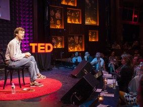 Openness about injuries: Q&A with Joshua Prager Ted Talk Stage, Photography Zoom, Ted Talk, Seni Cat Air, Ted Talks, Stage Design, Interesting Articles, The Amazing, Stand Up