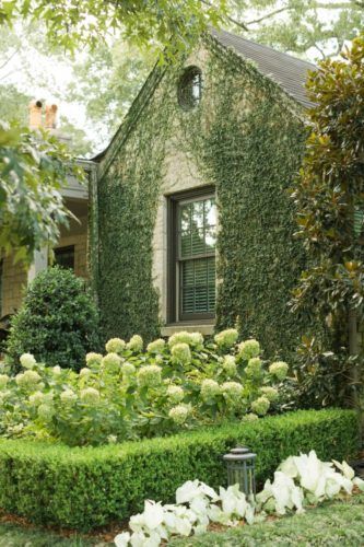 Southern Bungalow, House Exterior Trends, Southern Landscaping, Flower Oasis, Pea Gravel Patio, Flower Magazine, Creeping Fig, Landscape Curbing, Home Exteriors