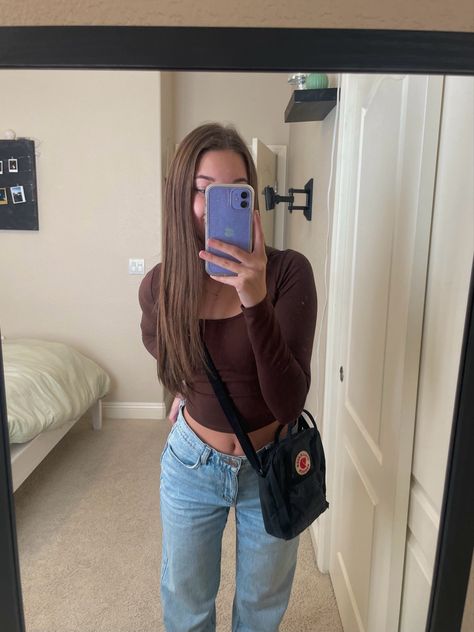 Brown Longsleeves Outfit, Longsleeves Outfit, Normcore Outfits, Blue Mom Jeans, Black Purse, Black Purses, Fit Inspo, Fitness Inspo, Mom Jeans