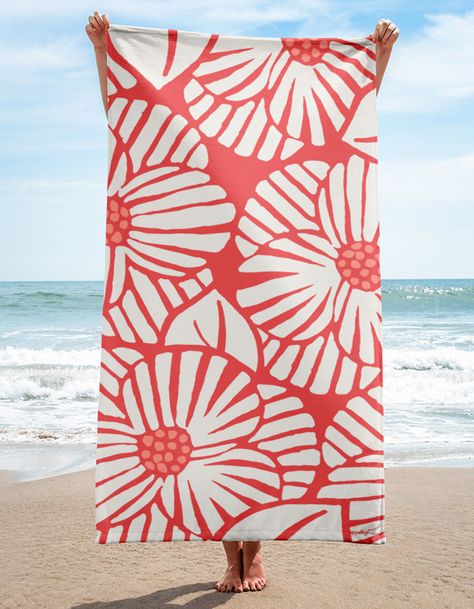 Beach Pattern Design, Beach Towel Aesthetic, Patterned Towels, Cute Beach Towels, Printed Towels, Girl Boss Planner, Floral Towels, Beach Week, Summer Beach Towels