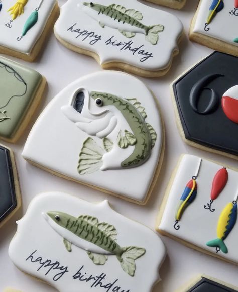 Rainbow Trout Cookies, Fish Birthday Cookies Decorated, Fishing Birthday Party Cookies, Gone Fishing Cookies Decorated, Cookies Fishing Theme, Fish Themed Cookies, Fish Decorated Cakes, Bass Fish Cookies, Fishing Themed Cookies