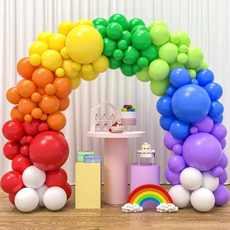 Rainbow Balloon Garland, Party Balloon Garland, Rainbow Balloon Arch, Pic Pic, Black And Gold Balloons, Transparent Balloons, Rainbow Parties, Gender Reveal Balloons, 2nd Birthday Party Themes