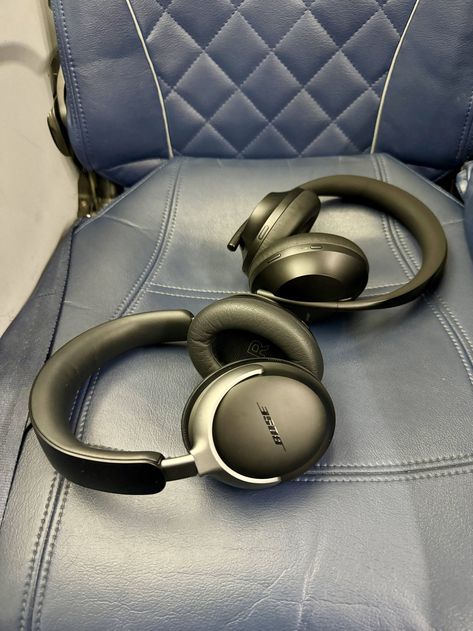 goodhousemag Bose Quietcomfort Ultra, Bose 700 Headphones, Bose 700, Best Noise Cancelling Headphones, Bose Quietcomfort, Best Luggage, Best Walking Shoes, Noise Cancelling Headphones, Noise Cancelling