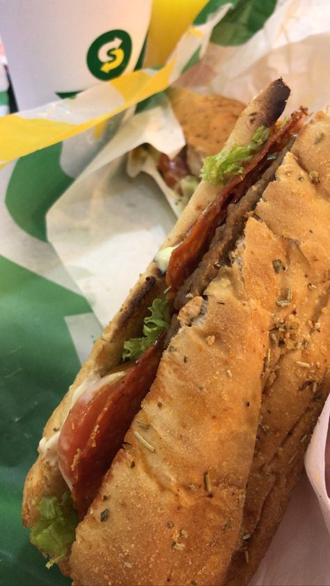 Sandwich Snapchat Story, Sandwich Instagram Story, Subway Snap, Subway Food, Subway Sandwich, Instagram Storie, Food Hunter, Man Cooking, Feel Something