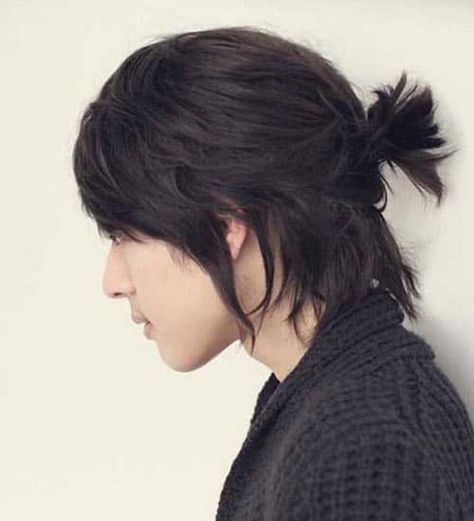 Ponytail Hairstyles For Men, Mens Ponytail Hairstyles, Gaya Rambut Emo, Tied Up Hairstyles, Man Ponytail, Long Ponytail Hairstyles, Easy Mens Hairstyles, Man Bun Hairstyles, Asian Men Hairstyle