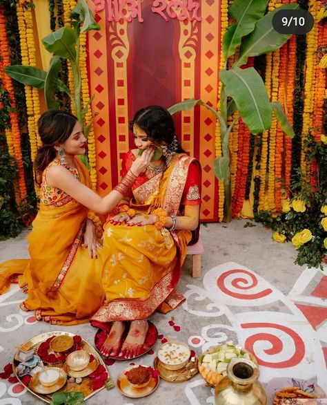 Bengali Wedding Rituals, Haldi Look For Bride, Haldi Ceremony Outfit, Haldi Outfits, Bengali Bridal Makeup, Indian Wedding Bride, Bengali Bride, Bride Photography Poses, Wedding Planning Decor