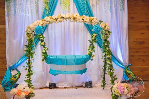 Cradle ceremony | CatchMyParty.com 21st Day Decoration Ideas Indian, Cradle Decoration, Indian Baby Shower Decorations, 21st Decorations, Naming Ceremony Decoration, Princess Birthday Decorations, Indian Baby Showers, Cradle Ceremony, Janmashtami Decoration