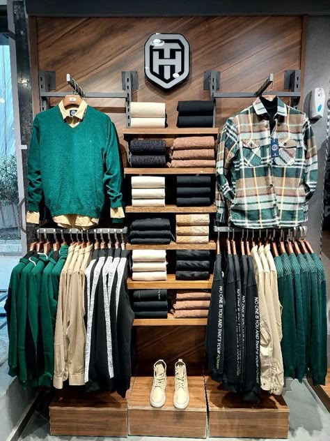 Visual Merchandising Displays Clothing Retail, Cloth Shop Interior Design Retail, Clothing Store Displays Men's, Retail Clothing Display Ideas, Closets Organization Ideas, Design Closet Ideas, Retail Store Design Visual Merchandising, Visual Merchandising Ideas Clothing Store Displays, Store Displays Visual Merchandising