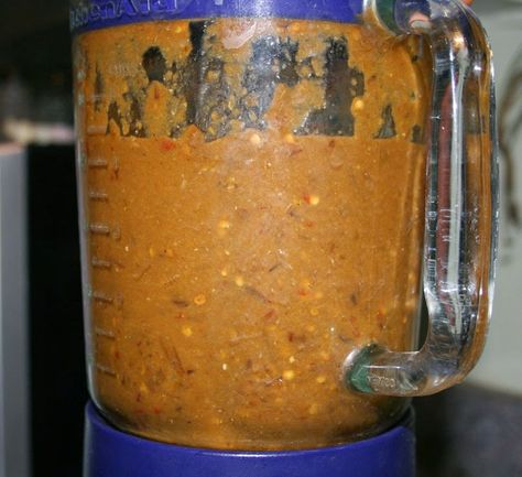 Smoked Hot Sauce Recipe, Smoked Pepper Sauce, Homemade Pepper Sauce, Canning Hot Peppers, Dehydrating Recipes, Bbq Smoker Recipes, Pepper Sauce Recipe, Hot Sauce Recipes, Scotch Bonnet Pepper