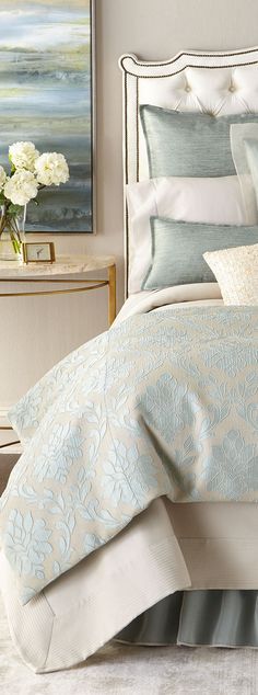 Fino Lino Bedding Trendy Bed, Modern Bed Sheets, Bedroom Interior Decor, Bed Design Ideas, Best Bedding Sets, Lace Bedding, Grey Linen Bedding, Bed Linen Design, Luxury Duvet Covers