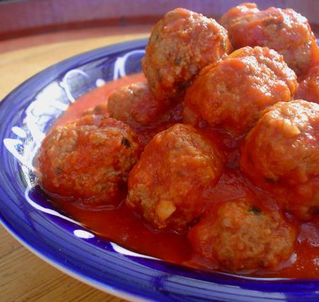 Calabrian Meatballs Calabria Italy Map, Calabrian Recipes, Shrimp Marinara, Italy Calabria, Italy Beach, Calabria Italy, Reggio Calabria, Italy Food, San Bruno