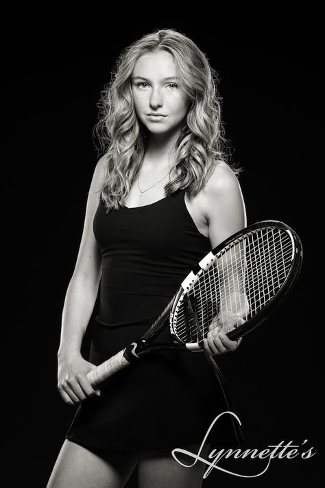 Tennis School Pictures, Tennis Banner Poses, Tennis Senior Banner Poses, Tennis Portrait Photography, Tennis Senior Photos, Tennis Media Day Poses, Tennis Poses Photo Ideas, Tennis Pictures Poses, Tennis Portraits