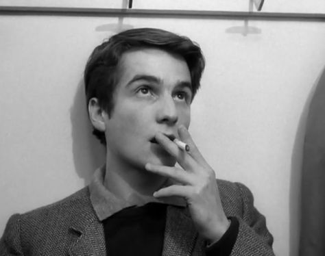 French Philosophy, Office Restroom, Jean Pierre Leaud, 60s Men, Francois Truffaut, French New Wave, French Movies, Jean Luc Godard, Masculine Feminine