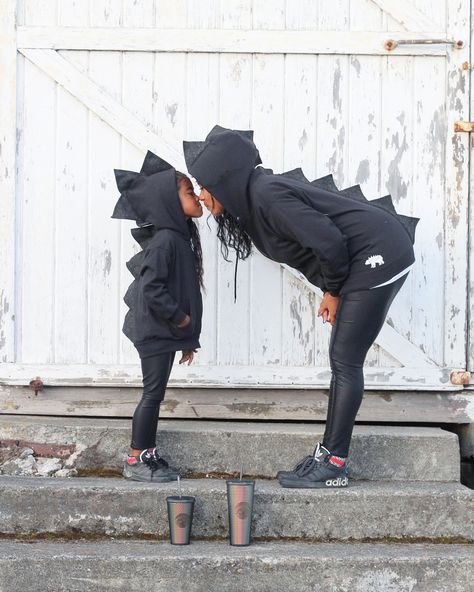 "Adult dinosaur hoodies are the best gift for the dinosaur lover on your list. This comfy dino hoodie costume top  comes with a black jacket and black glitter sparkle spikes. Twin with your littles, wear them for gaming or keeping warm when hanging out at work, home or the car. Your mom, friend, brother, husband, sister, coworker etc. will love this black dinosaur hoodie with black glitter spike. Adult dinosaur hooded sweatshirts are made with Hanes brand hoodies and felt spikes are securely sti Dinosaur Ranger Costume, Diy Adult Dinosaur Costume, Dino Family Costume, Family Dinosaur Costumes, Dinosaur Family Halloween Costumes, Family Dinosaur Halloween Costumes, Adult Dragon Costume, Dinosaur Family Costume, Dinasour Costume