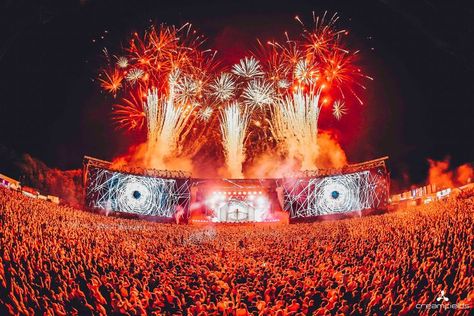 Creamfields Festival, Uk Festival, Stone Roses, Humble Beginnings, Edm Festival, 2023 Vision, Festival Vibes, Summer 22, Stage Design