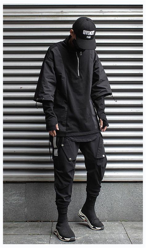 Mens Clothing Styles Techwear, Tech Wear Street Style, Ninja Fashion Mens, Techwear Tops Men, Subtle Techwear, Street Punk Fashion Men, Casual Techwear Outfits, Tech Wear Outfit Men, Casual Techwear Outfits Men