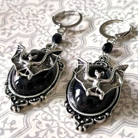 Goth Things To Buy, Victorian Goth Accessories, Gifts For Goths, Vintage Gothic Jewelry, Silver Goth Jewelry, Trad Goth Jewelry, Clymene Moth, Goth Accessories Jewellery, Horror Accessories