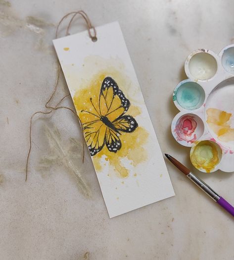 Book Mark Ideas Butterfly, Easy Watercolor Paintings Bookmark, Butterfly Watercolor Bookmark, Bookmarks Handmade Butterfly, Mark Books Ideas, Watercolour Book Marks, Book Marks Drawing, Water Colour Book Mark Ideas, Book Mark Butterfly