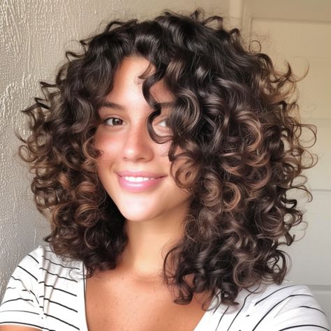 Mid Length Cut with Spiraled Curls Short Curly Hair With Round Face, Short Layer Curly Hair, Curly Hair Short Layers Mid Length, Naturally Curly Mid Length Hair, Med Length Natural Curly Haircuts, Curly Lob Haircut Shoulder Length, Curly Hair Shoulder Length Haircuts, Triangle Curly Hair, Shoulder Length Curly Haircuts Natural Curls