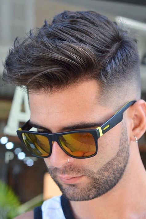 Comb Over Fade Haircut, Hair Plait, Plait Styles, Updo Easy, Hairstyles Anime, Comb Over Fade, Mohawk Hairstyles Men, Hairstyles School, Comb Over Haircut